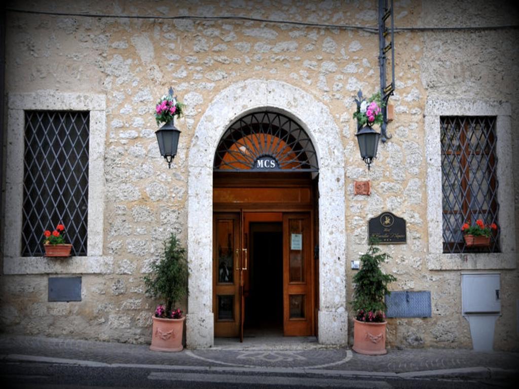 Hotel Il Cavalier D'arpino 3*